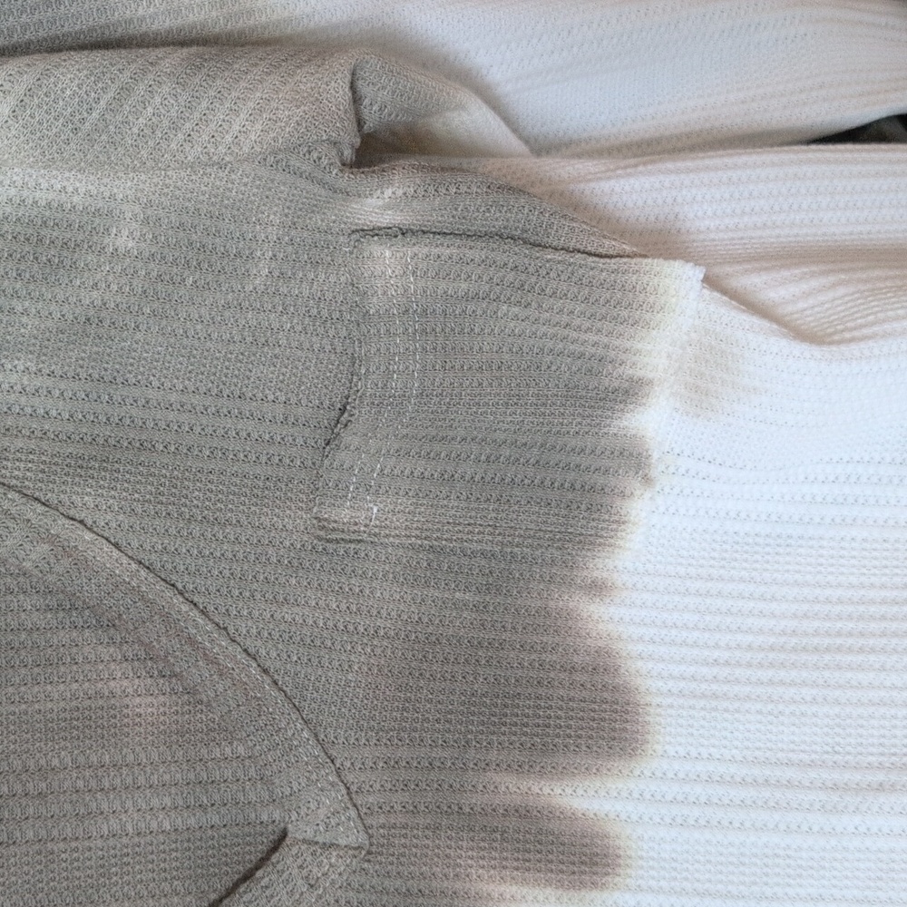 POL Size Small V Neck Waffle Top. NWOT - Picture 4 of 6